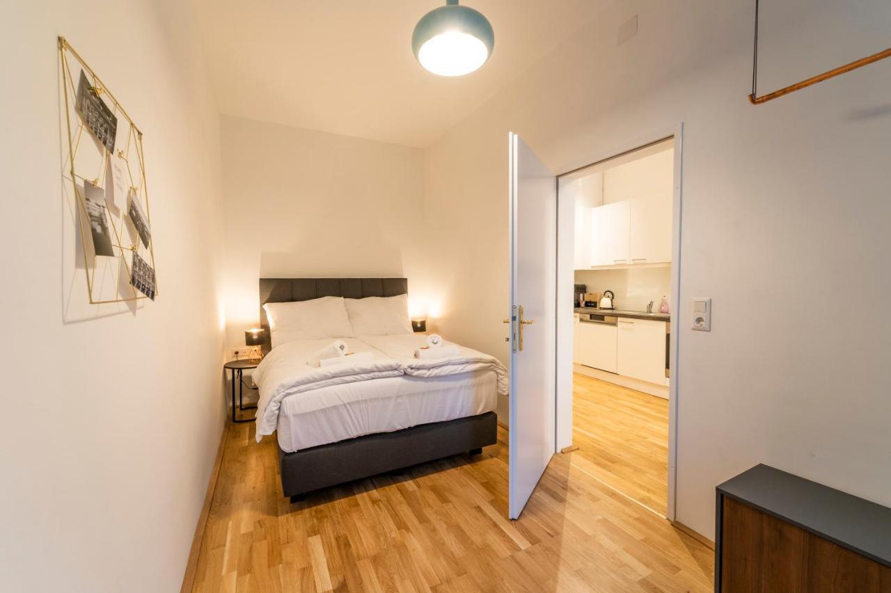 Apartment Josef's I Maxi I Near Uno, Vic *